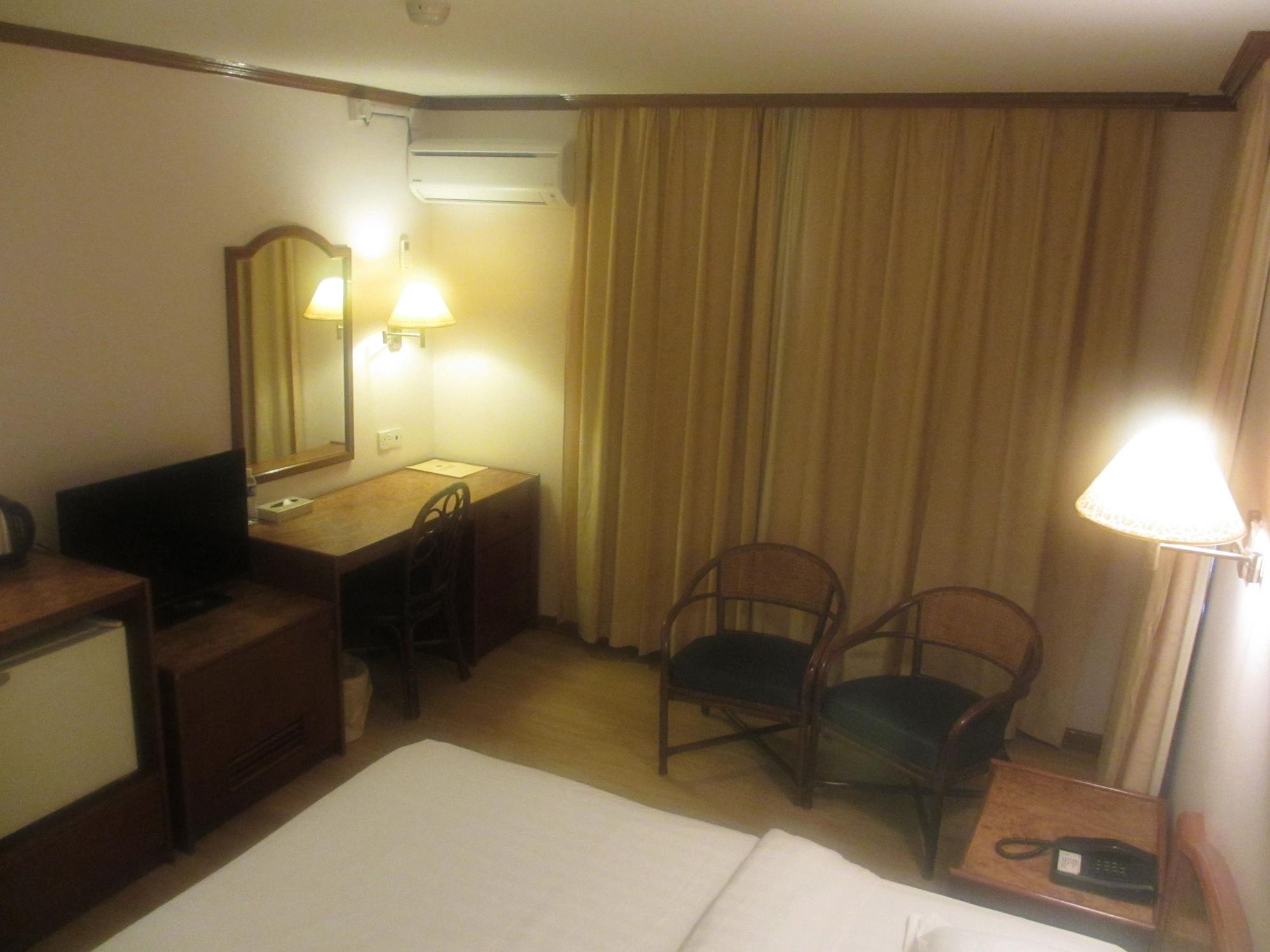 Sanbay Hotel SDK Buitenkant foto