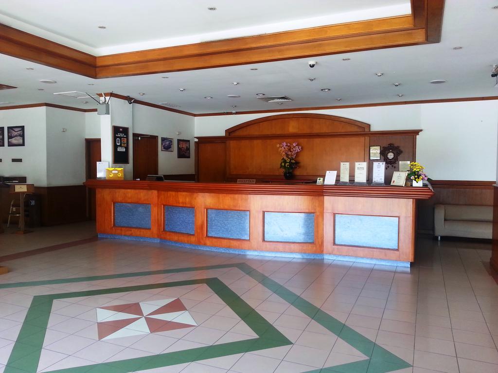 Sanbay Hotel SDK Buitenkant foto